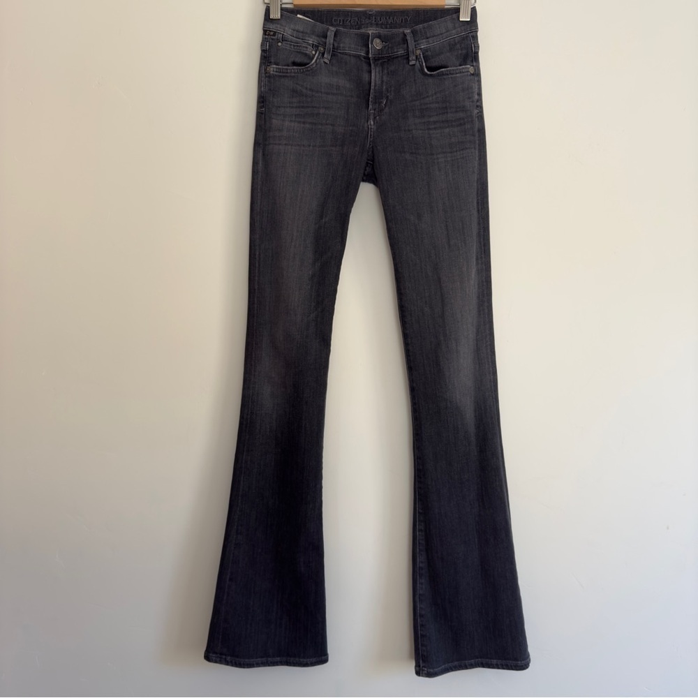 Citizens Of Humanity flare jeans in washed black Size: 26